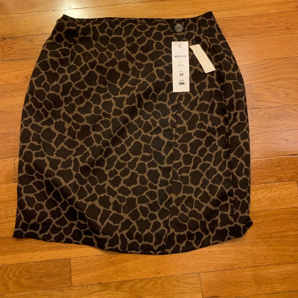Harris / Wallace snake skirt. Brand new!